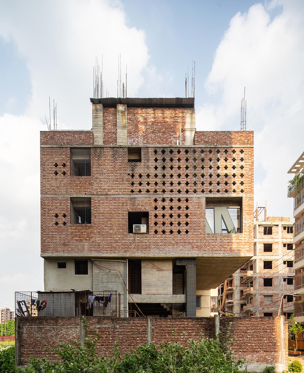 Vasat Vita Office and Residence